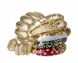 image of Costume jewelry and fashion jewelry